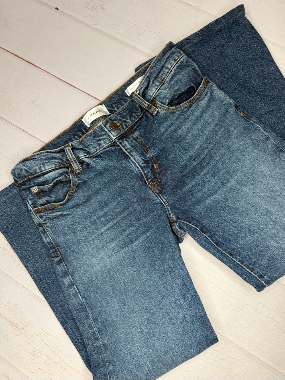 FRAME The Pixie Rodeo Jeans Size 28 Professionally Hemmed - Picture 4 of 8